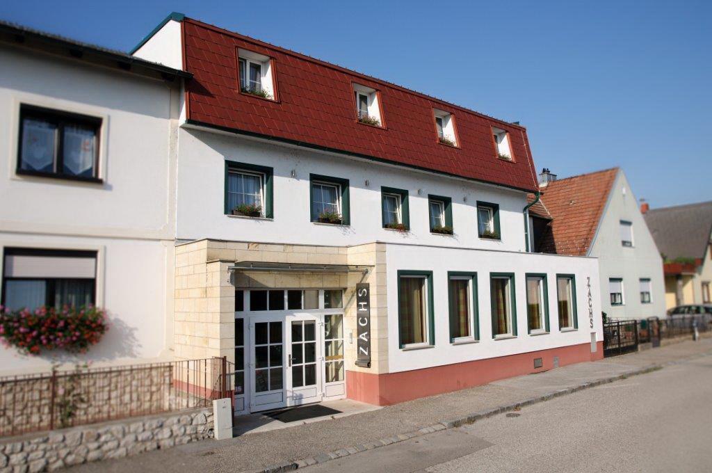 Hotel Zachs Sankt Margarethen im Burgenland Buitenkant foto